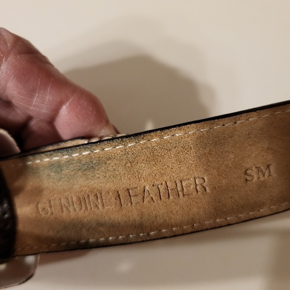 Two Small belts , Brighton Small Leather second Small man made belt - Picture 4 of 13